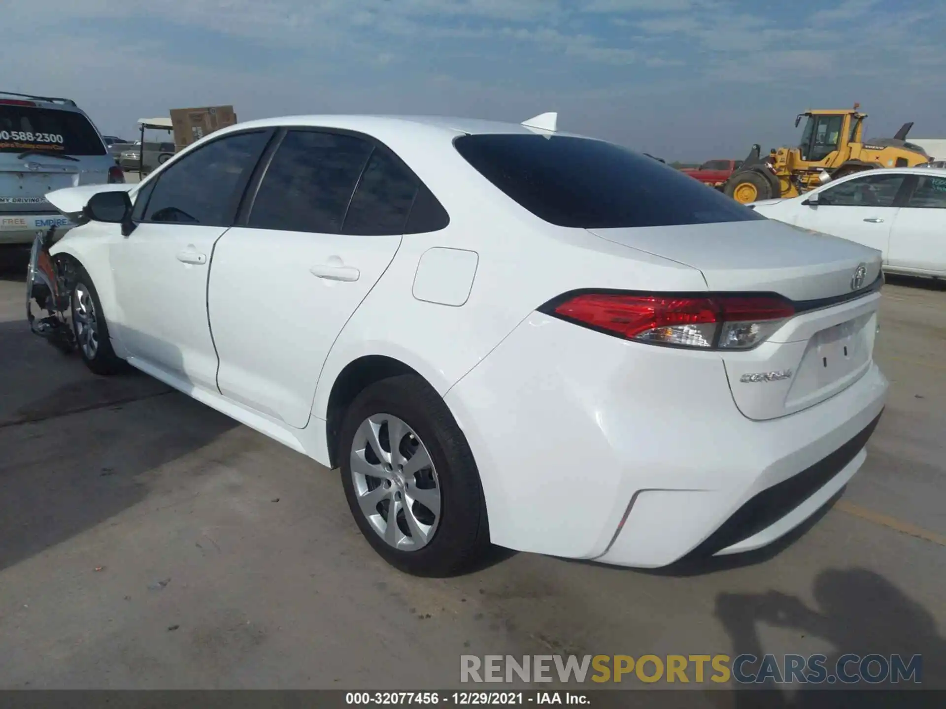 3 Photograph of a damaged car 5YFEPMAE6MP194158 TOYOTA COROLLA 2021