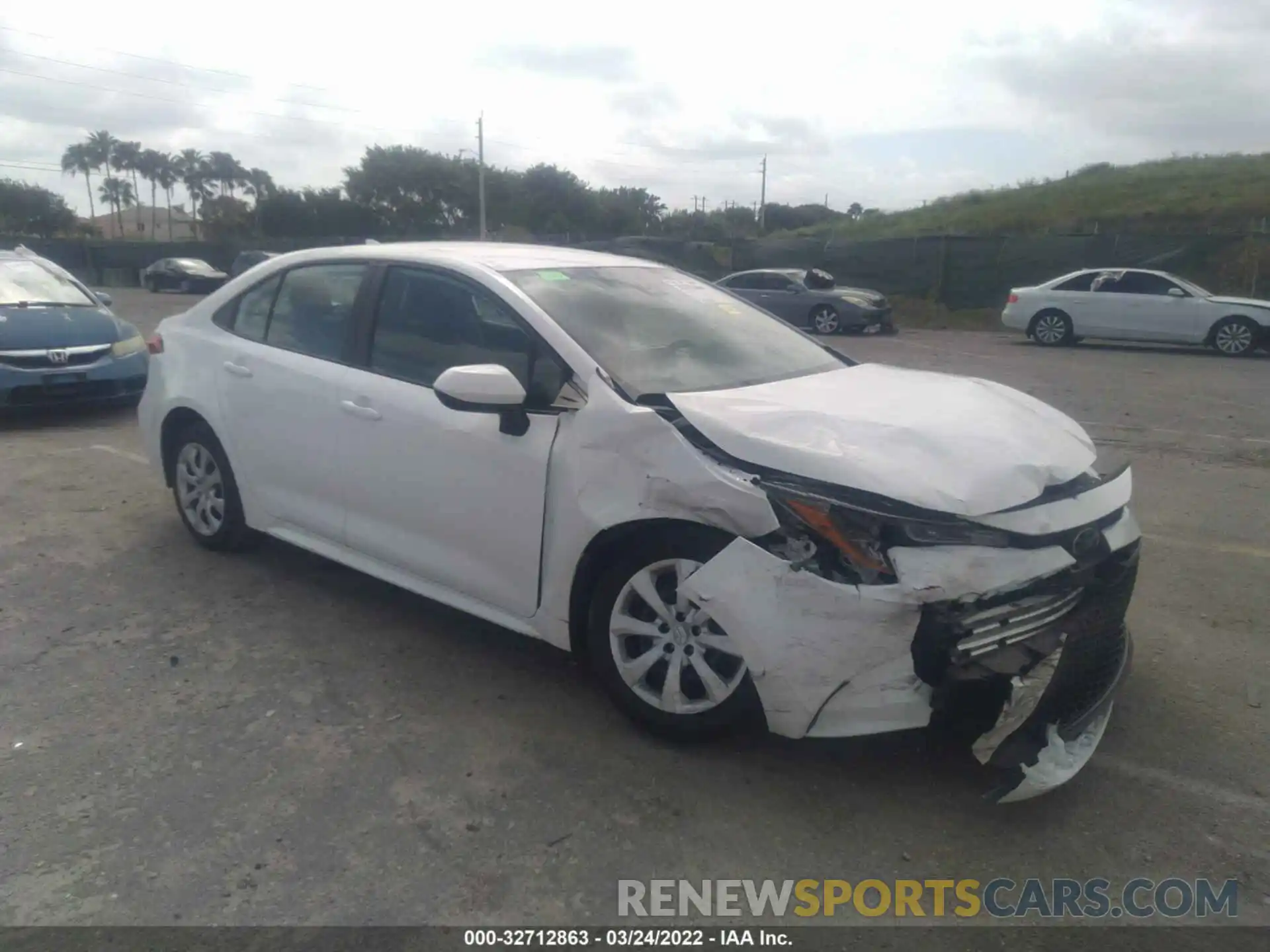 1 Photograph of a damaged car 5YFEPMAE6MP200007 TOYOTA COROLLA 2021