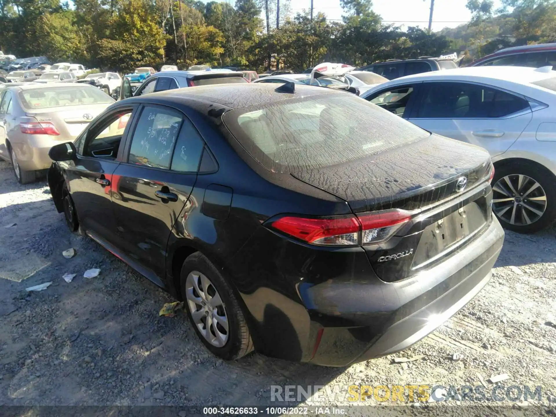 3 Photograph of a damaged car 5YFEPMAE6MP201626 TOYOTA COROLLA 2021