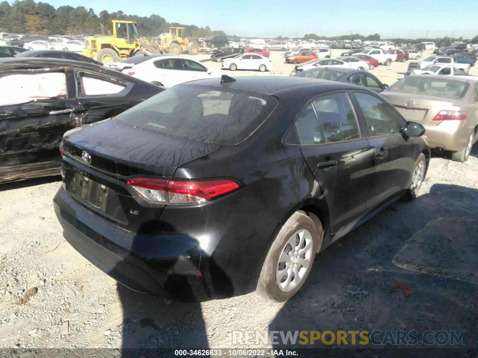 4 Photograph of a damaged car 5YFEPMAE6MP201626 TOYOTA COROLLA 2021