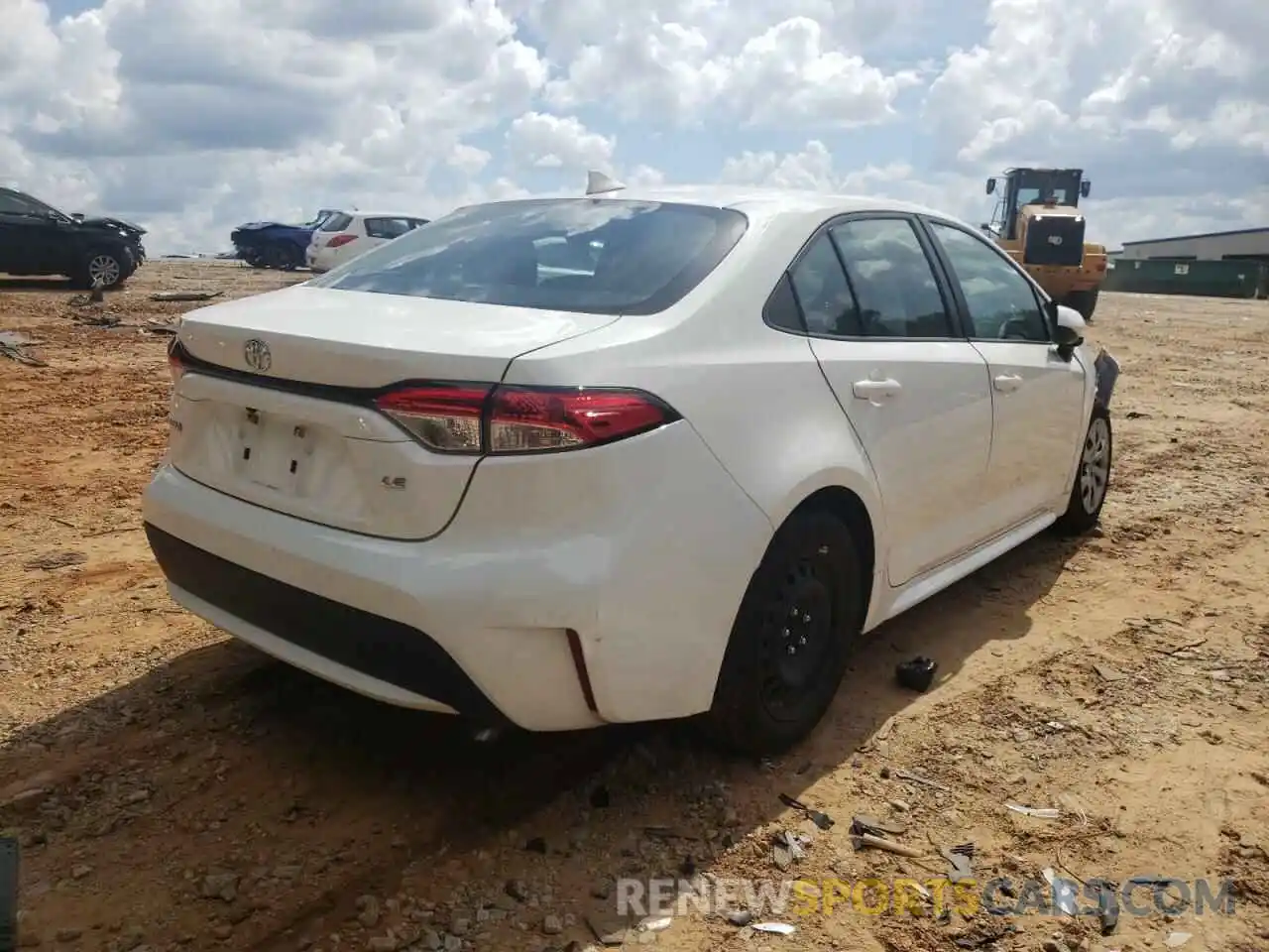 4 Photograph of a damaged car 5YFEPMAE6MP202792 TOYOTA COROLLA 2021