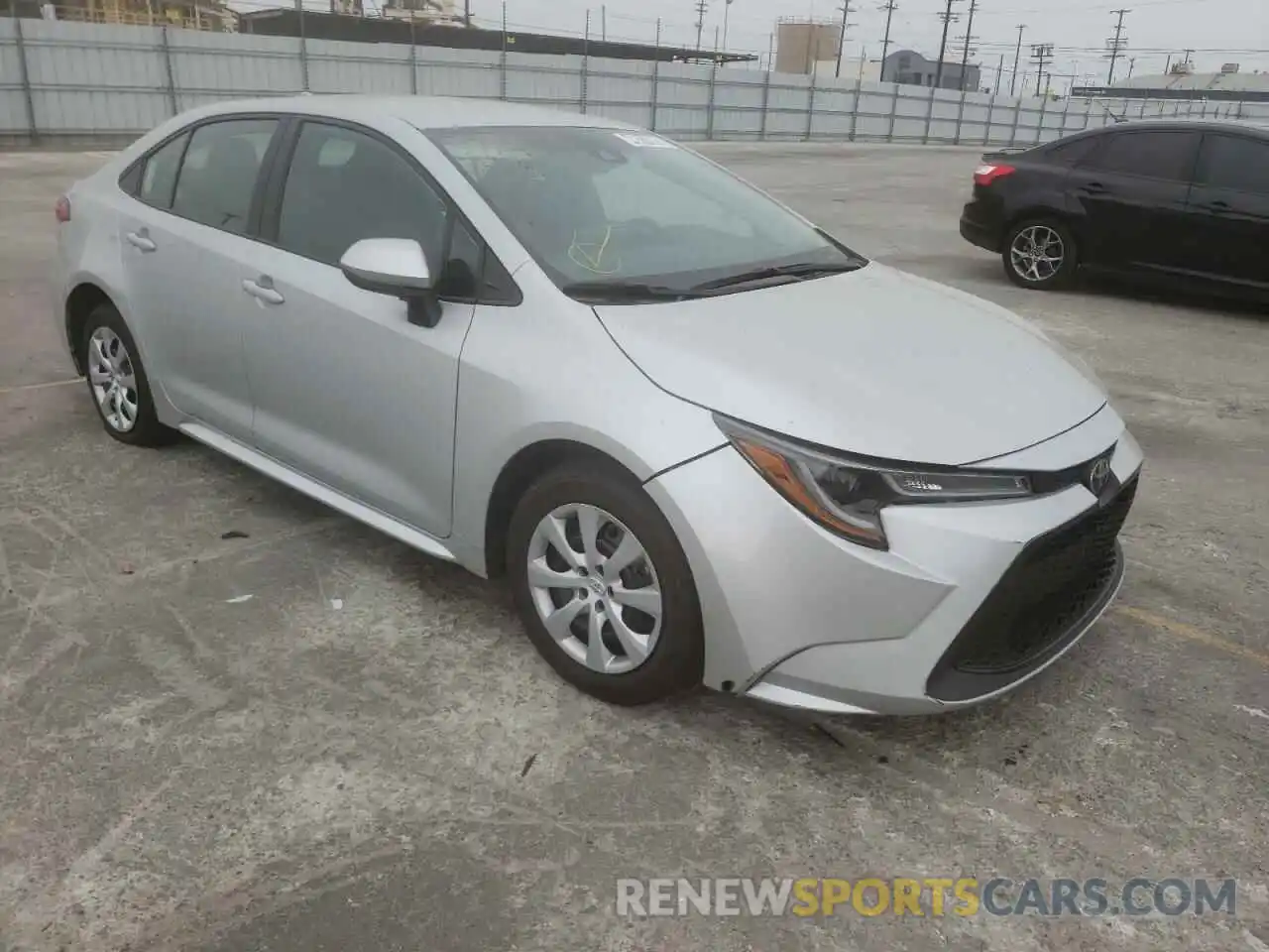 1 Photograph of a damaged car 5YFEPMAE6MP203635 TOYOTA COROLLA 2021