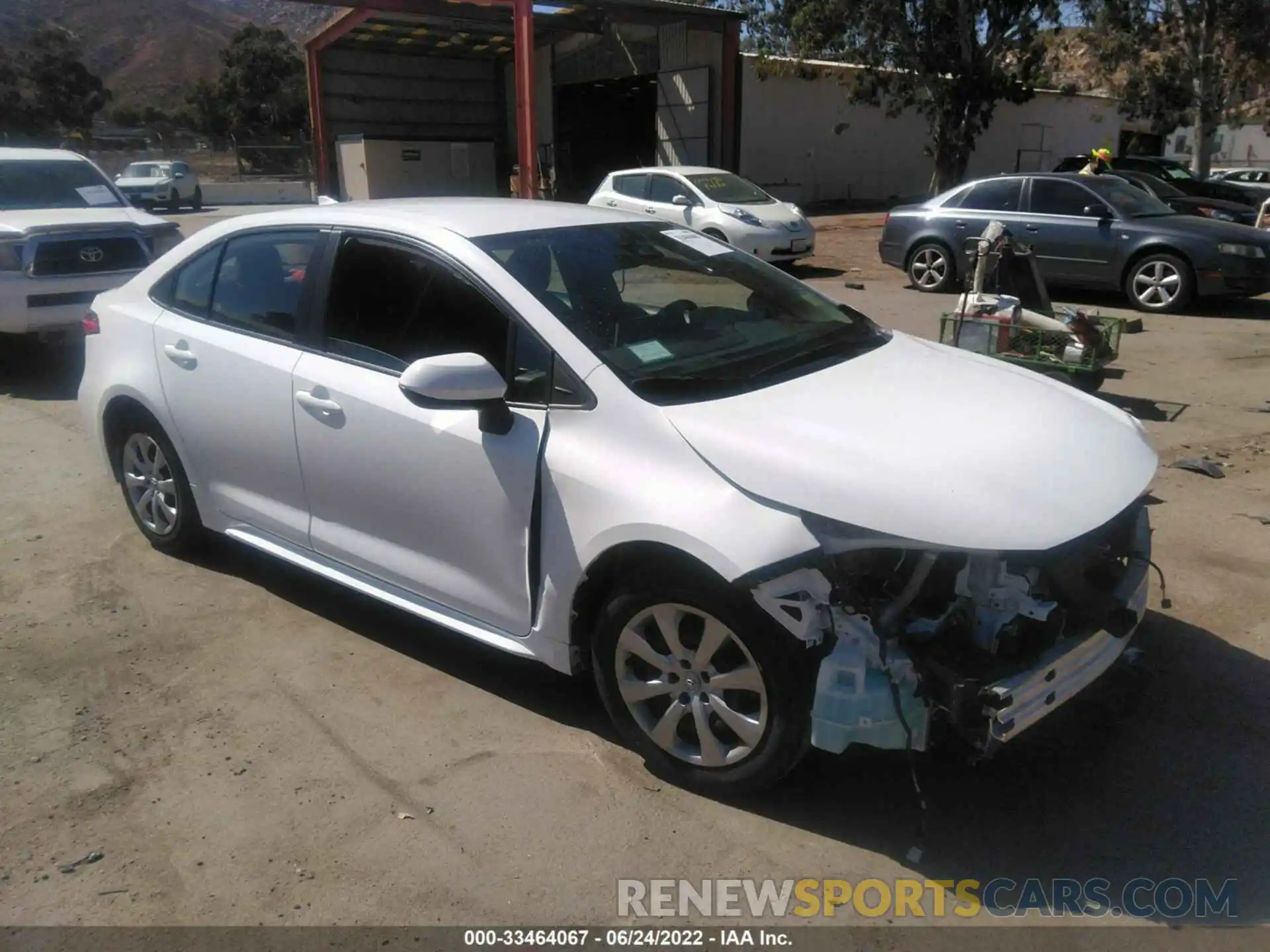 1 Photograph of a damaged car 5YFEPMAE6MP206499 TOYOTA COROLLA 2021