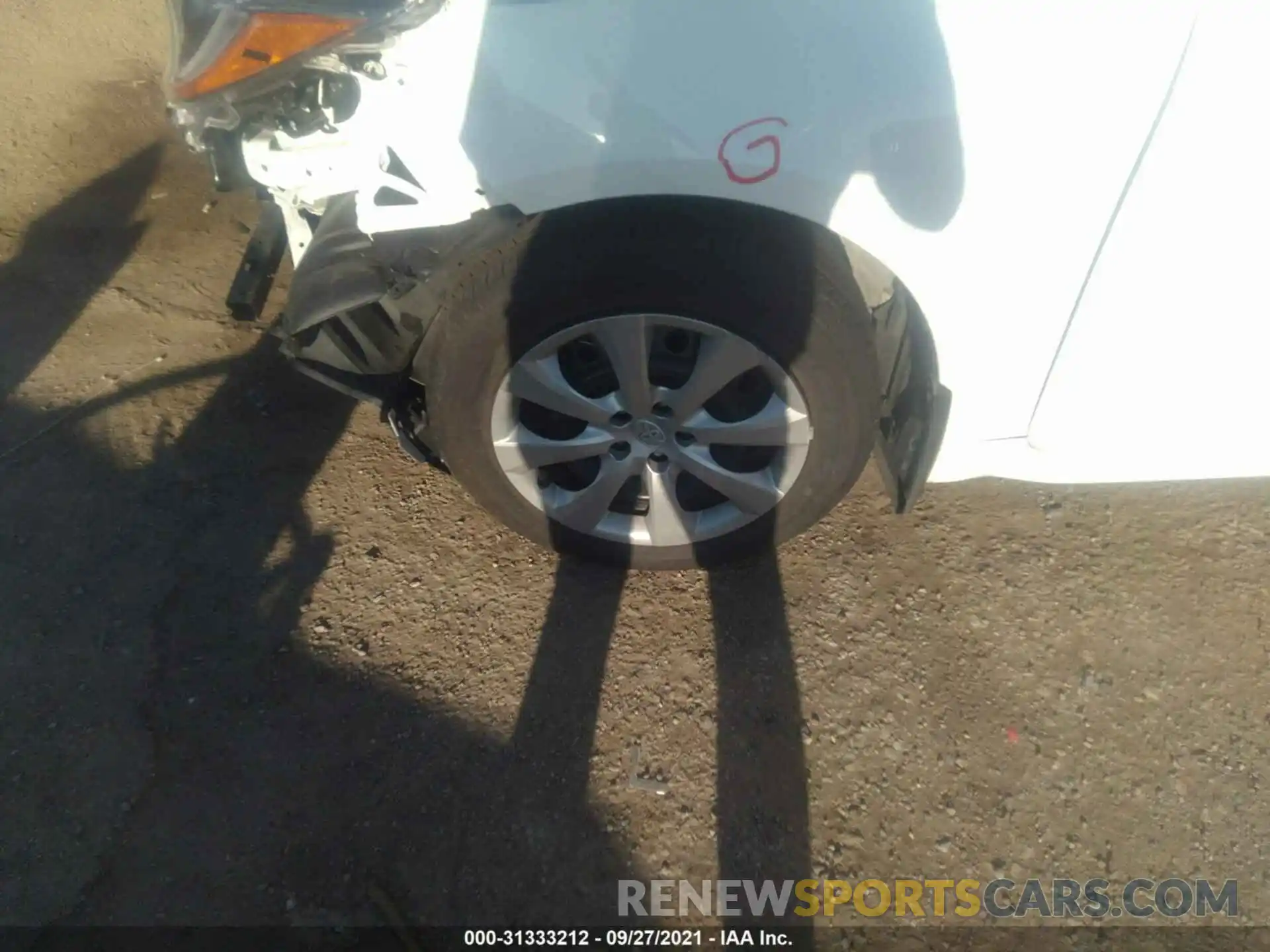 12 Photograph of a damaged car 5YFEPMAE6MP208401 TOYOTA COROLLA 2021