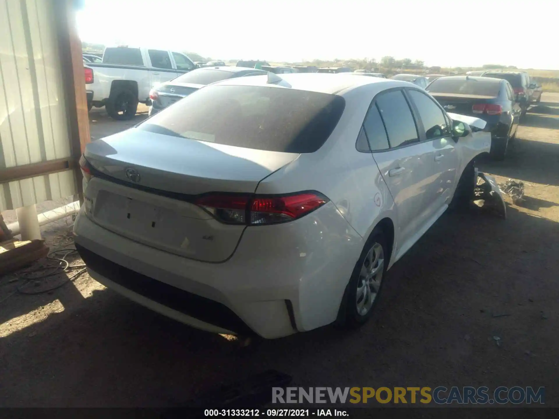 4 Photograph of a damaged car 5YFEPMAE6MP208401 TOYOTA COROLLA 2021