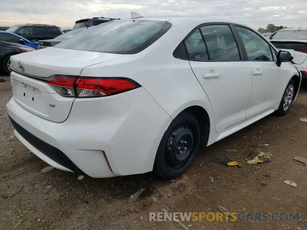 4 Photograph of a damaged car 5YFEPMAE6MP208480 TOYOTA COROLLA 2021