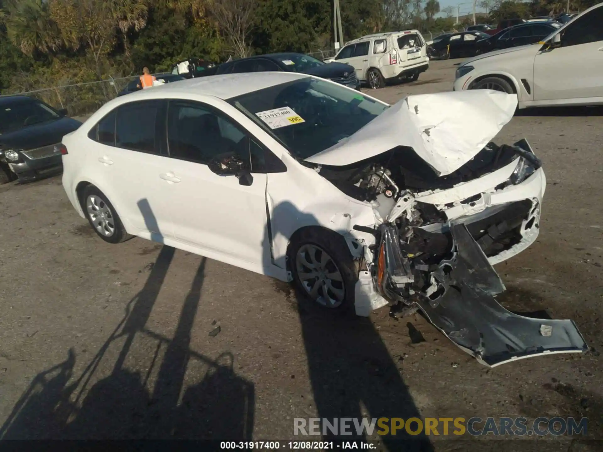 1 Photograph of a damaged car 5YFEPMAE6MP209838 TOYOTA COROLLA 2021