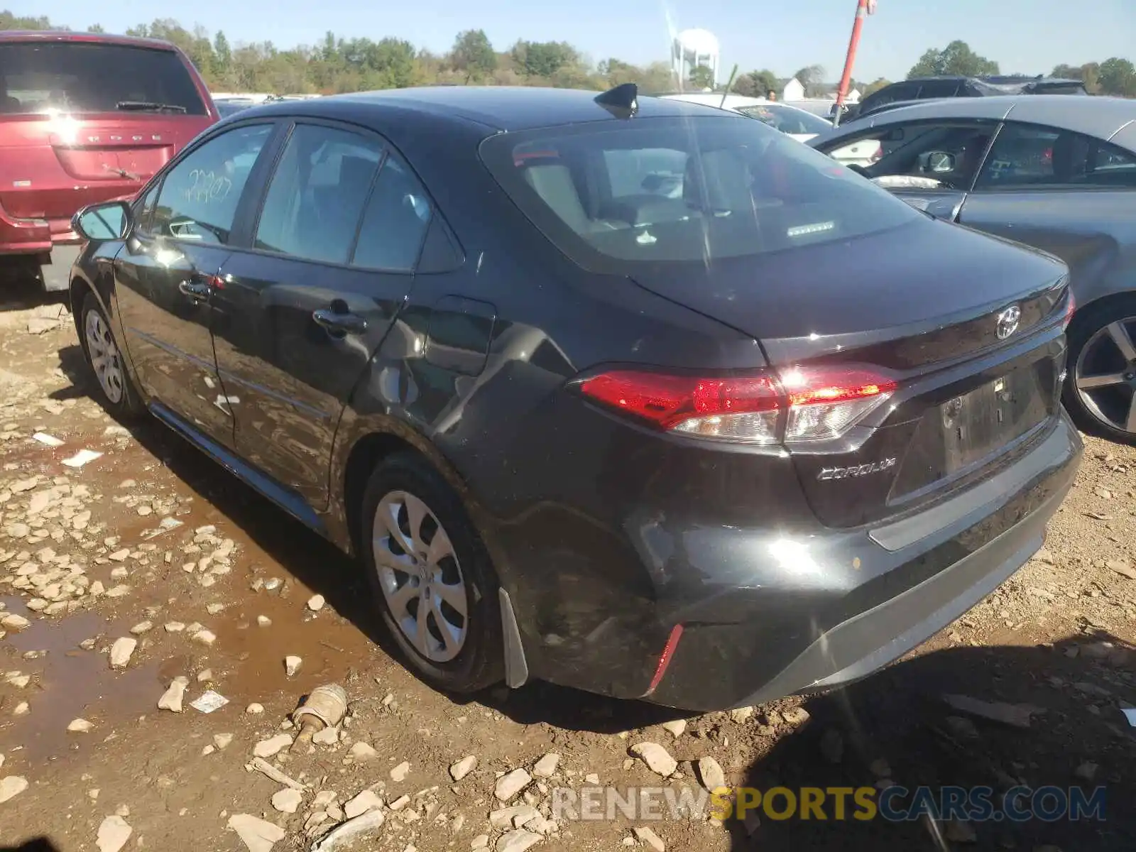 3 Photograph of a damaged car 5YFEPMAE6MP212772 TOYOTA COROLLA 2021