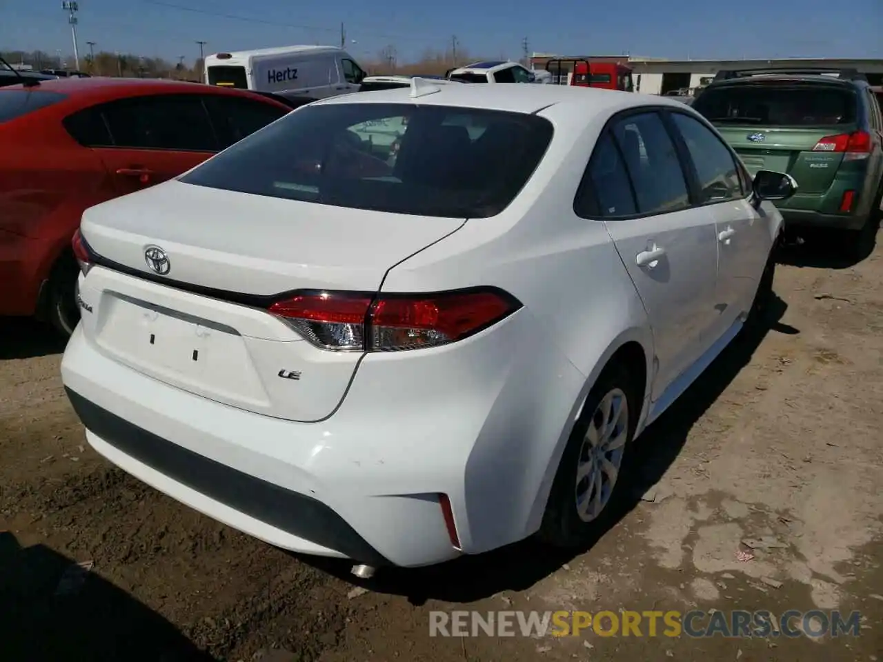 4 Photograph of a damaged car 5YFEPMAE6MP213064 TOYOTA COROLLA 2021