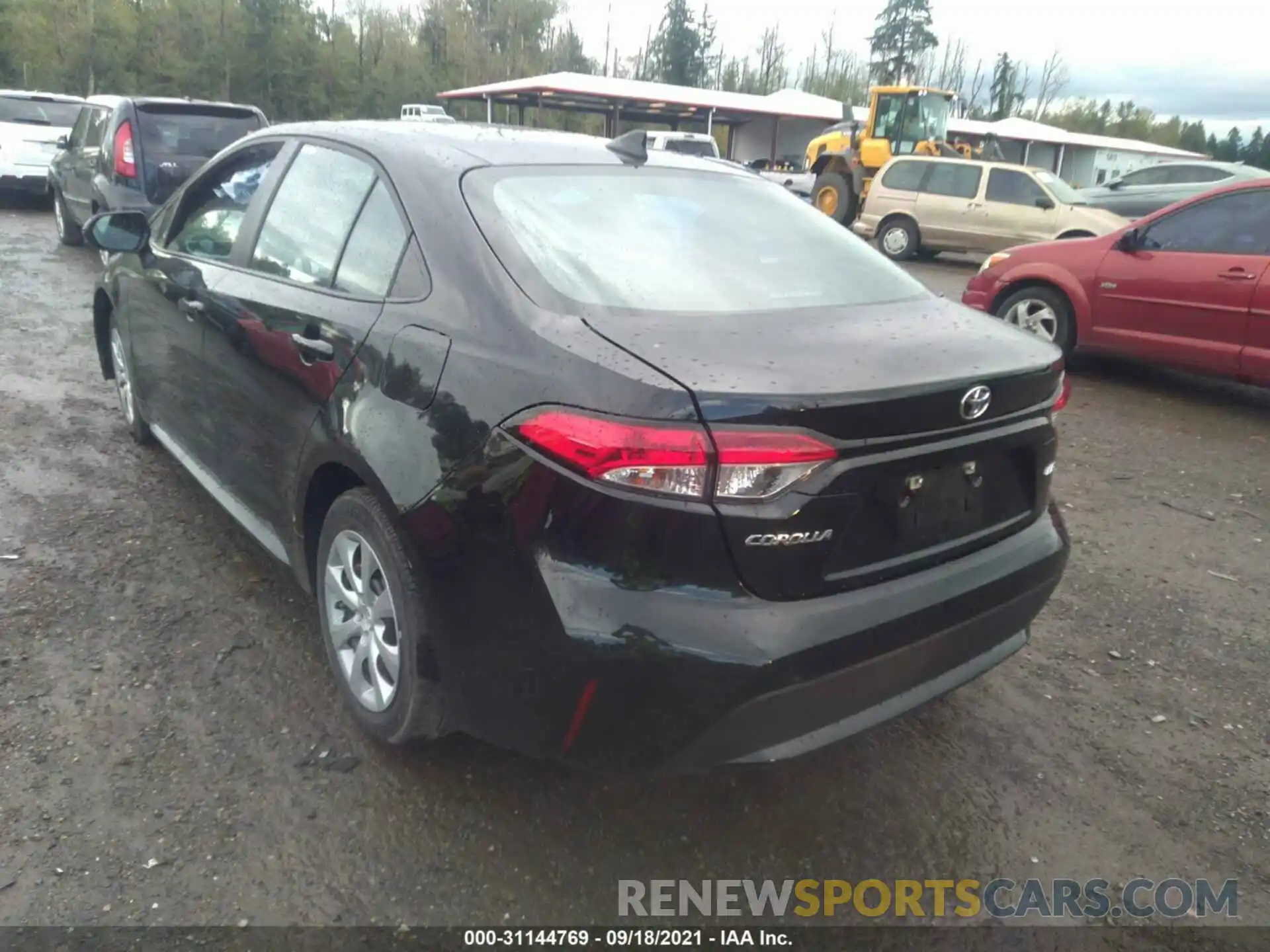 3 Photograph of a damaged car 5YFEPMAE6MP213422 TOYOTA COROLLA 2021