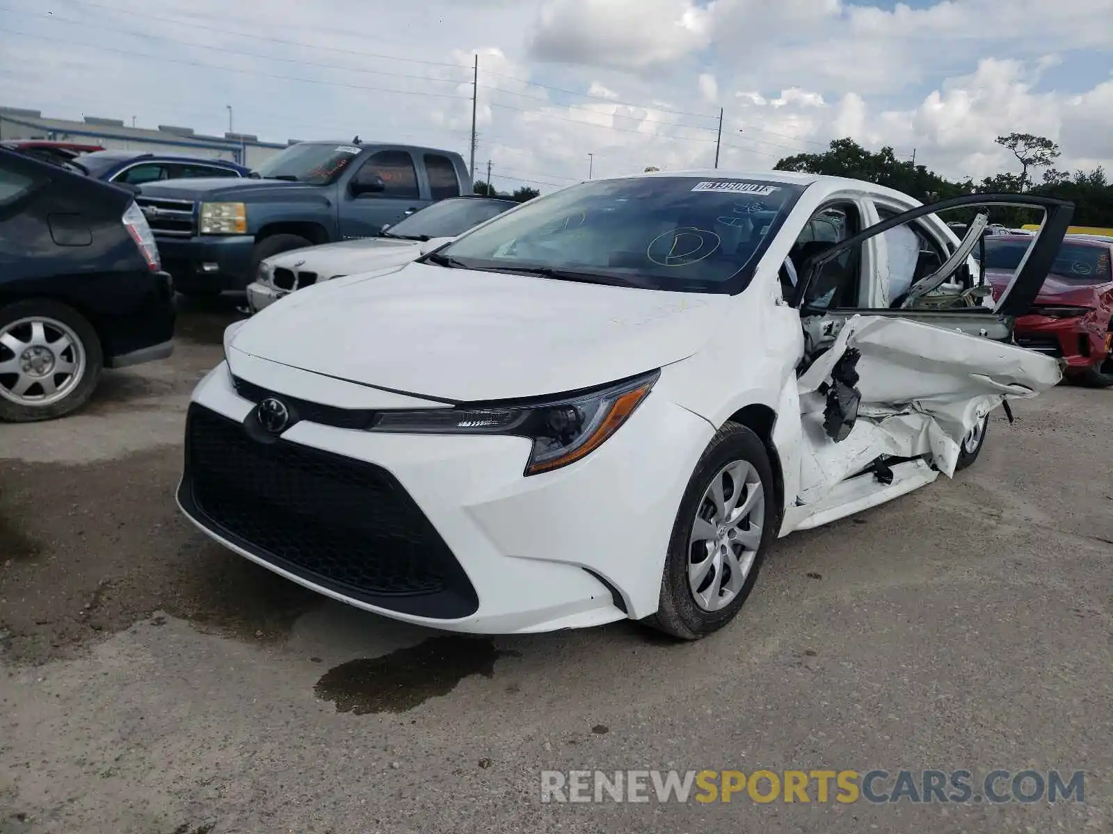 2 Photograph of a damaged car 5YFEPMAE6MP217325 TOYOTA COROLLA 2021