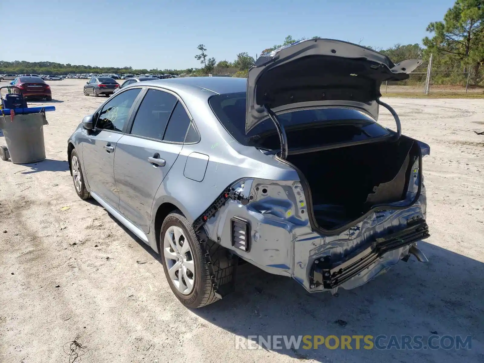 3 Photograph of a damaged car 5YFEPMAE6MP217339 TOYOTA COROLLA 2021