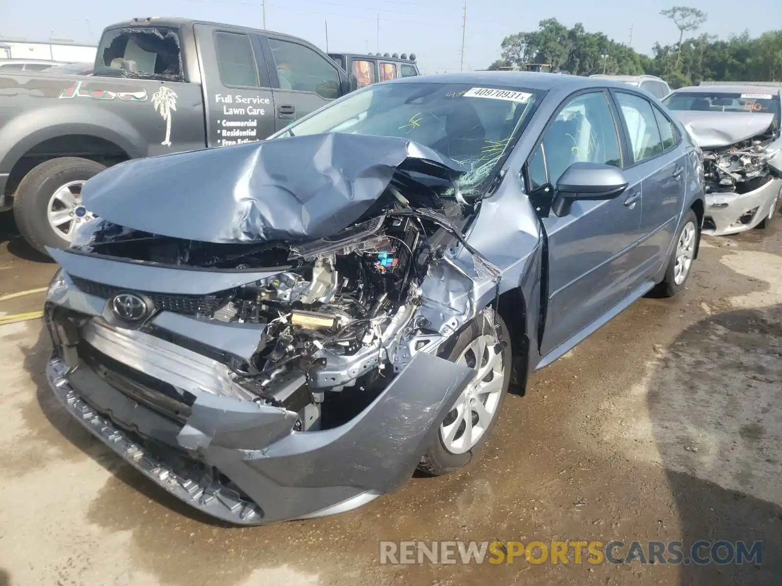 2 Photograph of a damaged car 5YFEPMAE6MP219155 TOYOTA COROLLA 2021