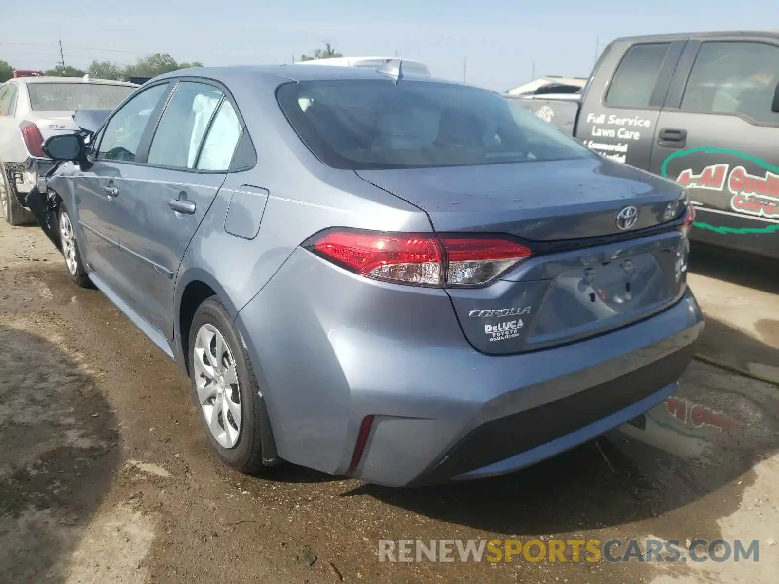 3 Photograph of a damaged car 5YFEPMAE6MP219155 TOYOTA COROLLA 2021