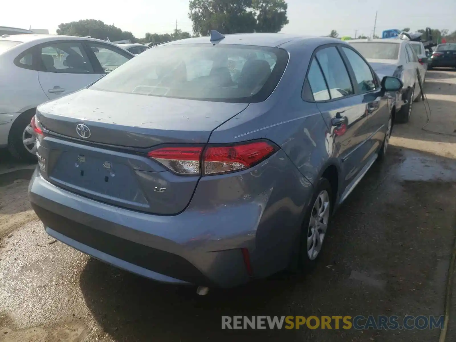 4 Photograph of a damaged car 5YFEPMAE6MP219155 TOYOTA COROLLA 2021