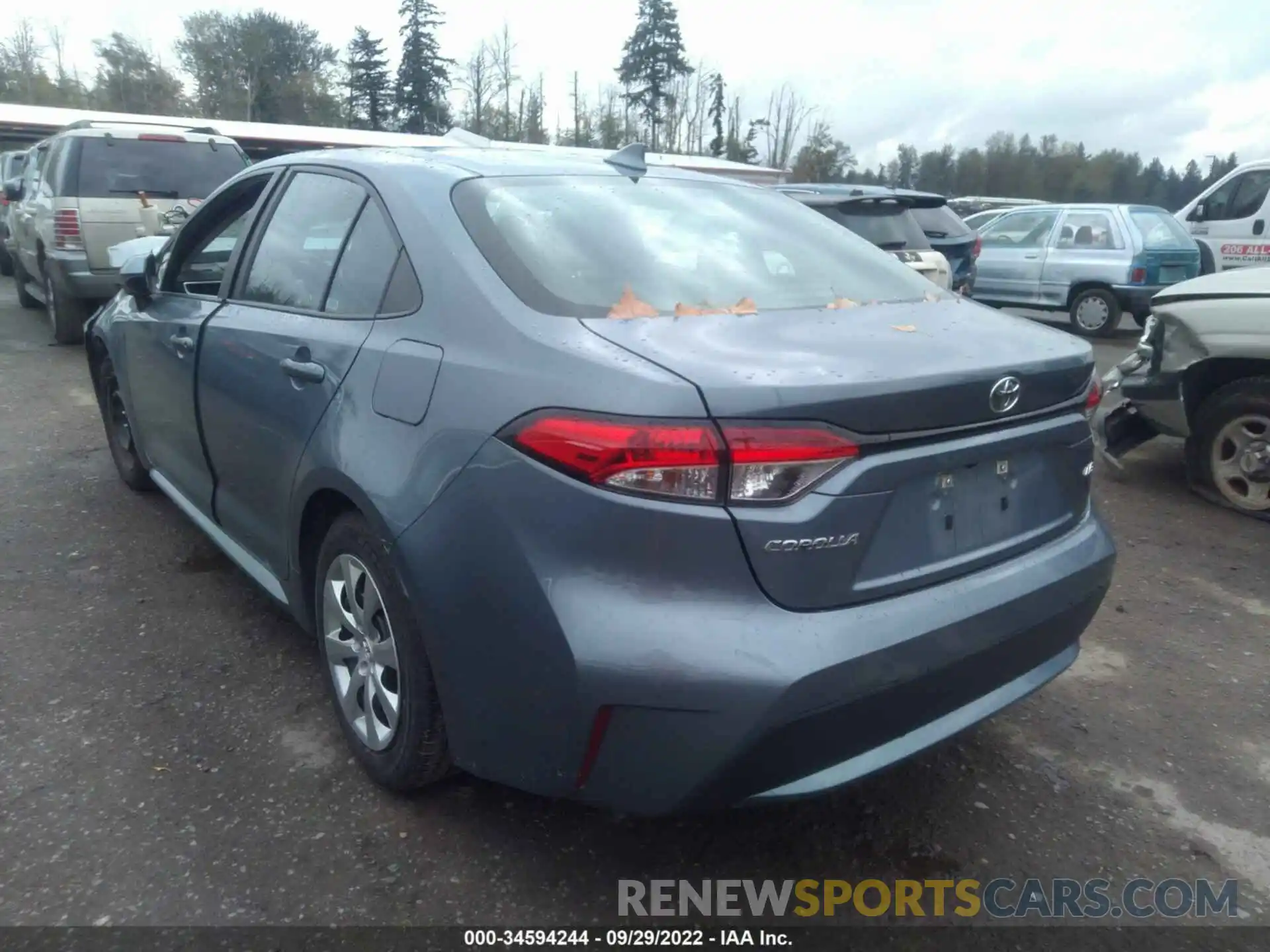 3 Photograph of a damaged car 5YFEPMAE6MP221360 TOYOTA COROLLA 2021