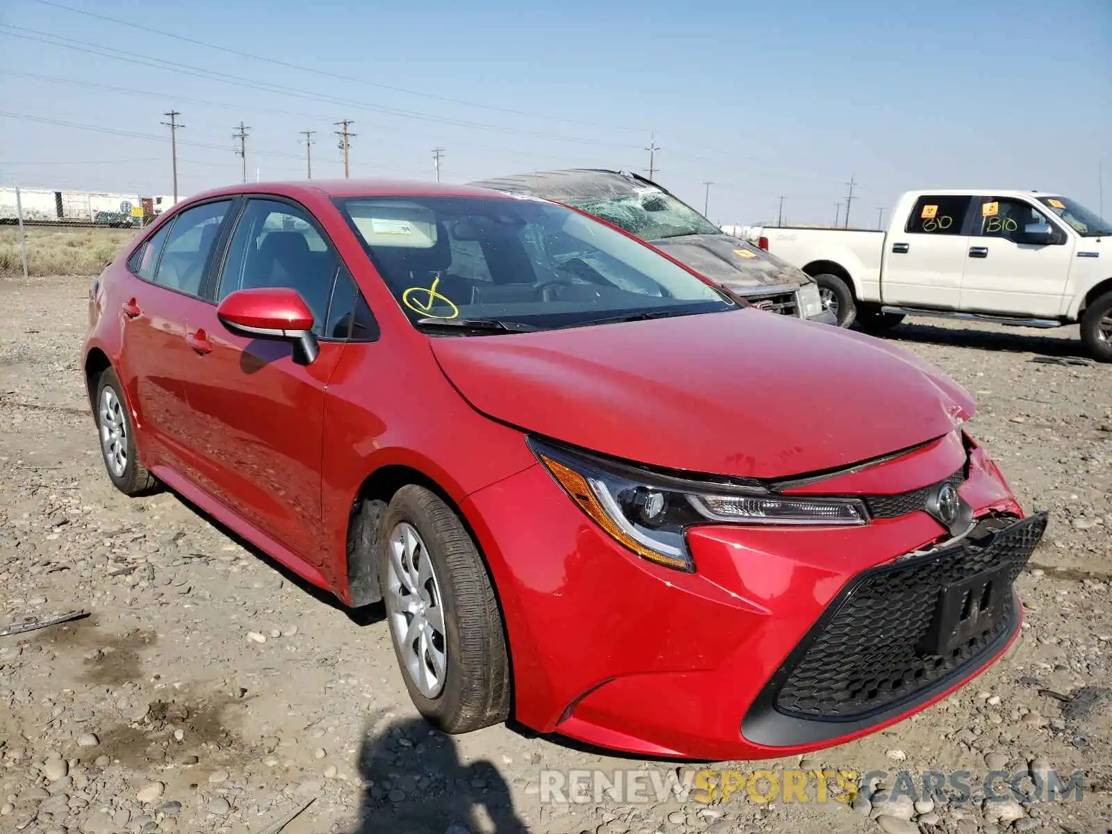 1 Photograph of a damaged car 5YFEPMAE6MP221813 TOYOTA COROLLA 2021