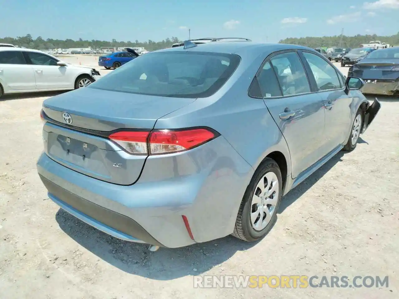 4 Photograph of a damaged car 5YFEPMAE6MP223965 TOYOTA COROLLA 2021