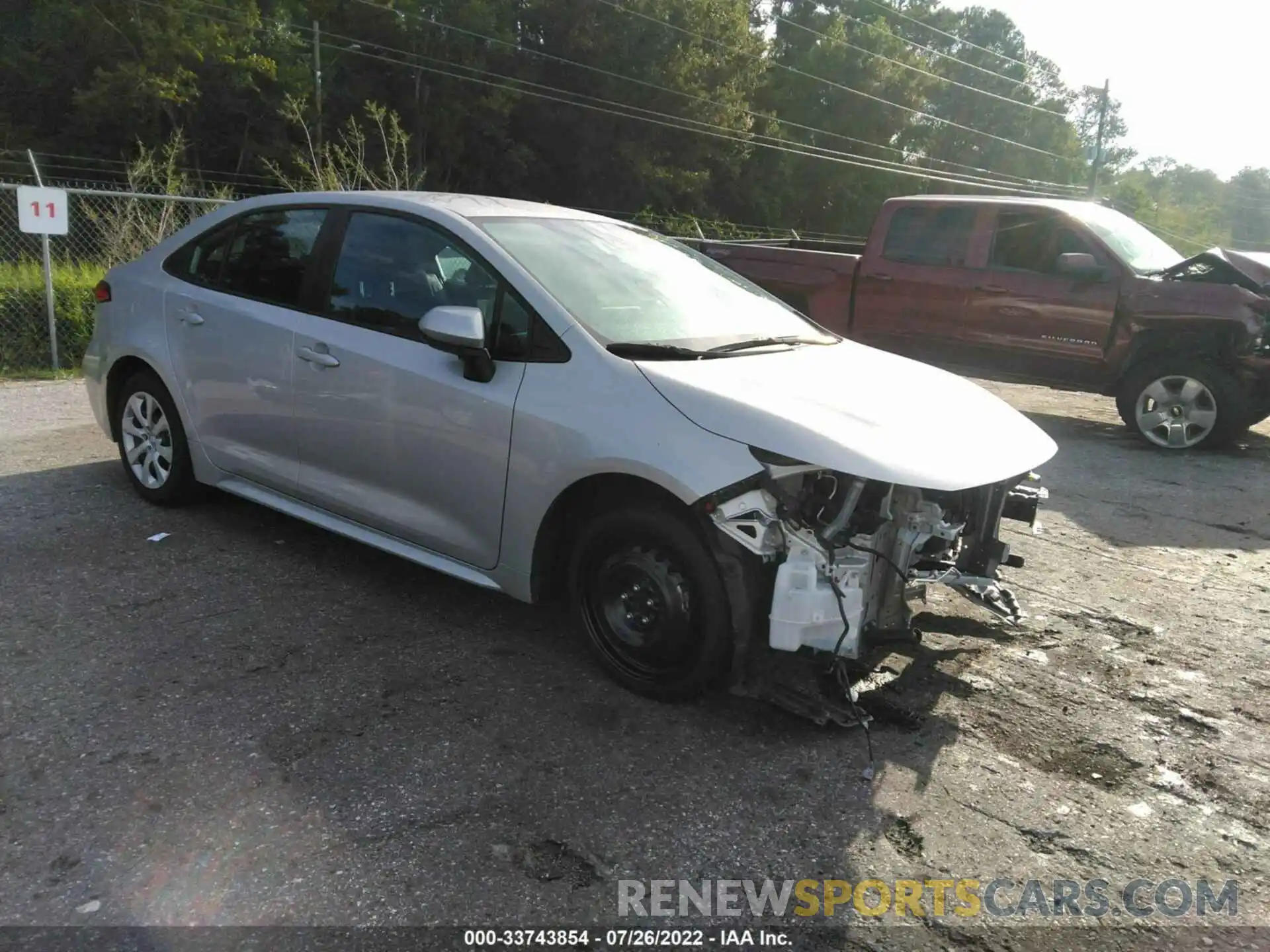 1 Photograph of a damaged car 5YFEPMAE6MP224663 TOYOTA COROLLA 2021