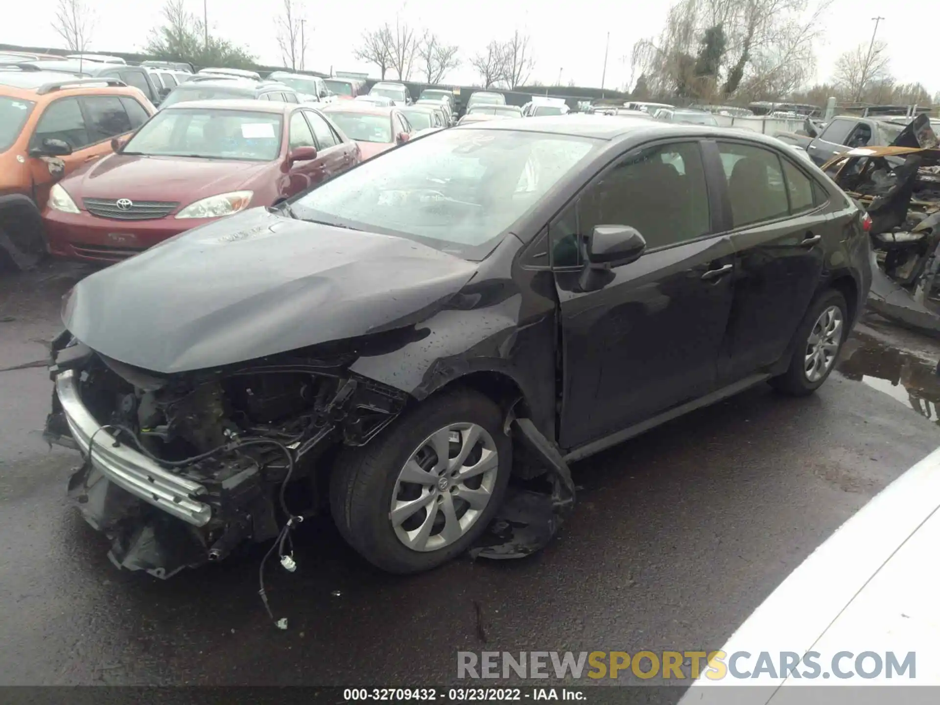 2 Photograph of a damaged car 5YFEPMAE6MP225635 TOYOTA COROLLA 2021