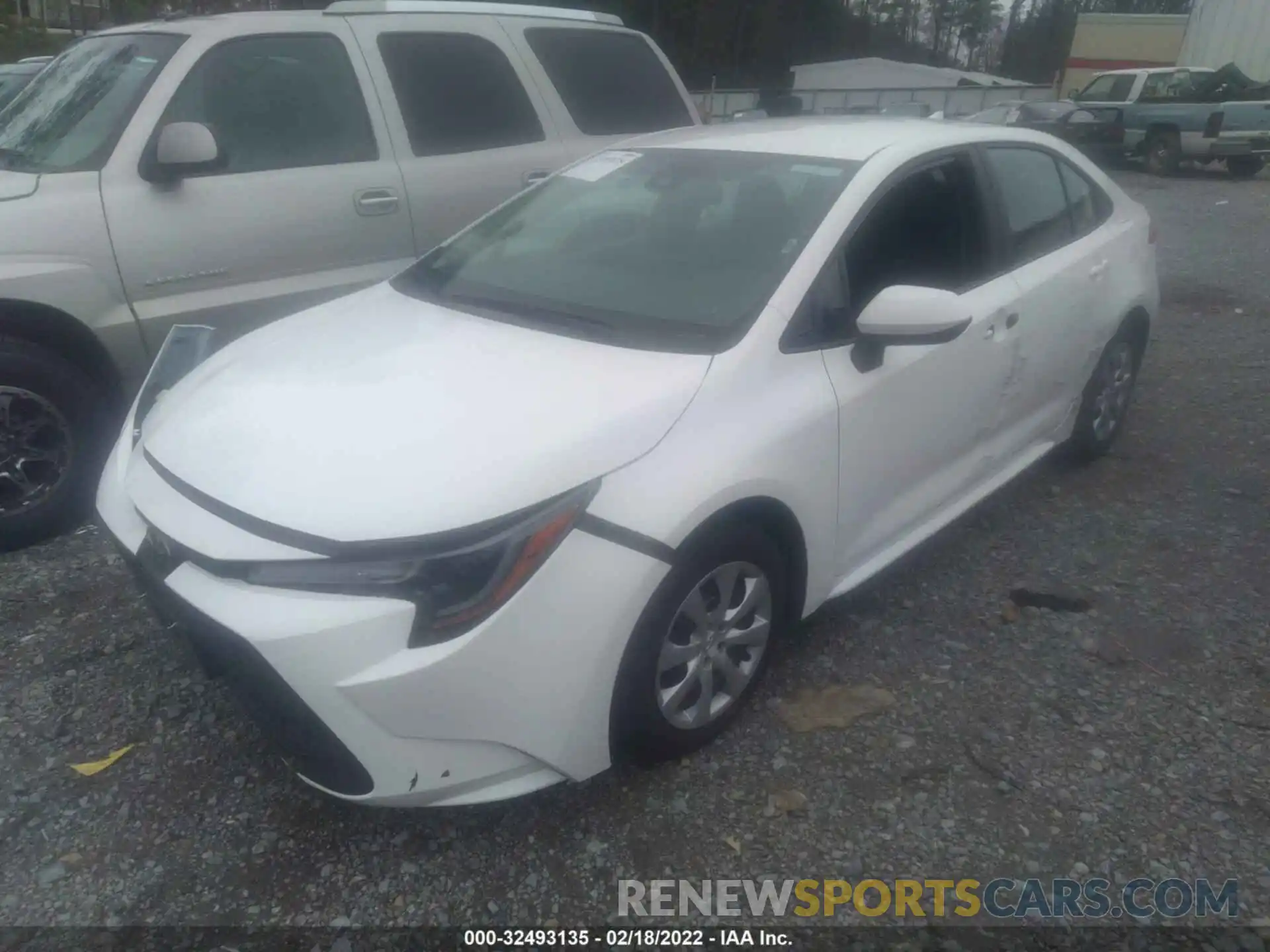 2 Photograph of a damaged car 5YFEPMAE6MP230432 TOYOTA COROLLA 2021