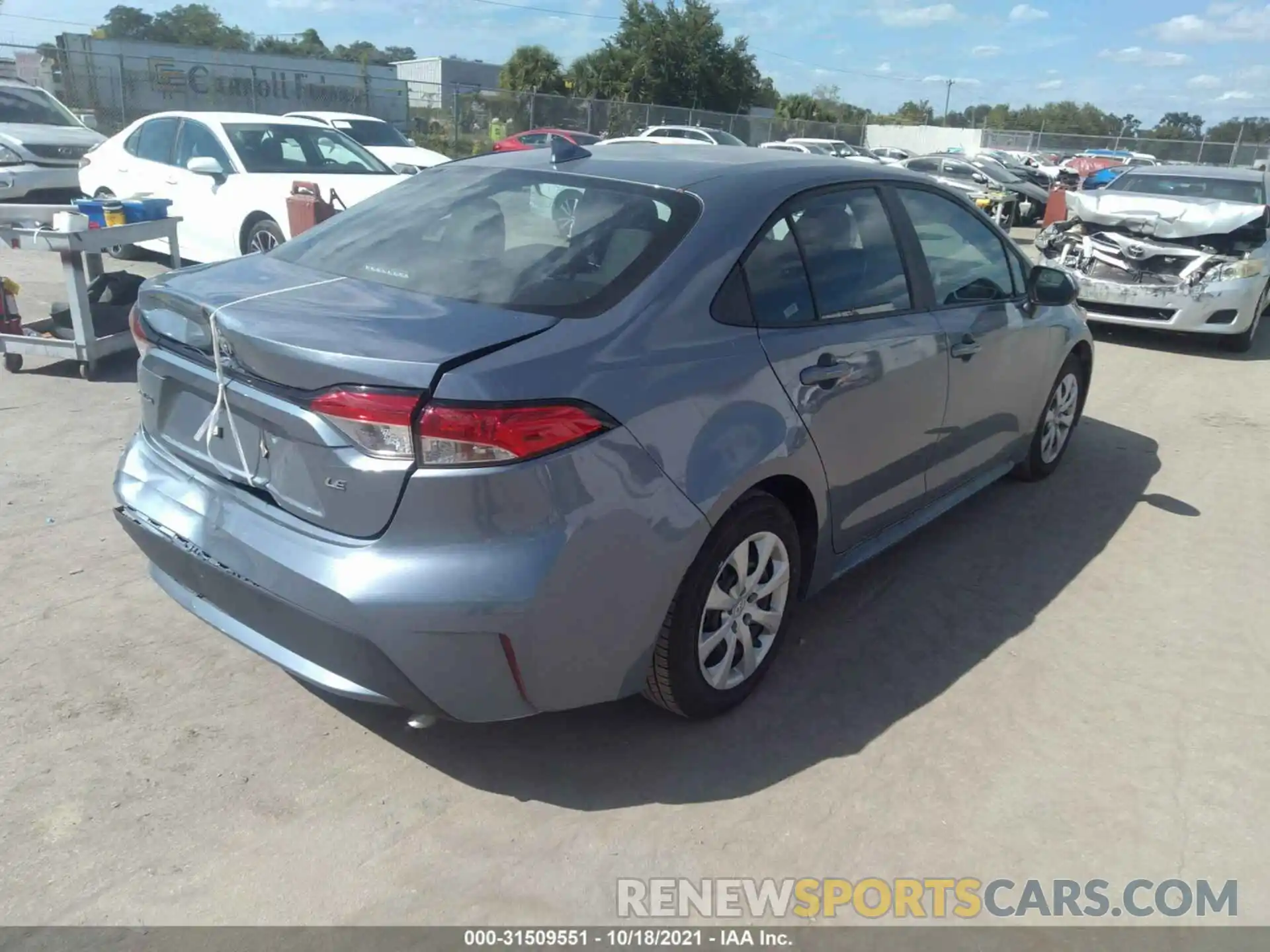 4 Photograph of a damaged car 5YFEPMAE6MP230687 TOYOTA COROLLA 2021