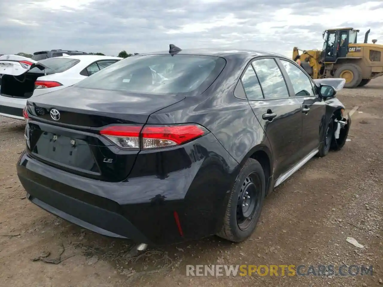 4 Photograph of a damaged car 5YFEPMAE6MP230947 TOYOTA COROLLA 2021