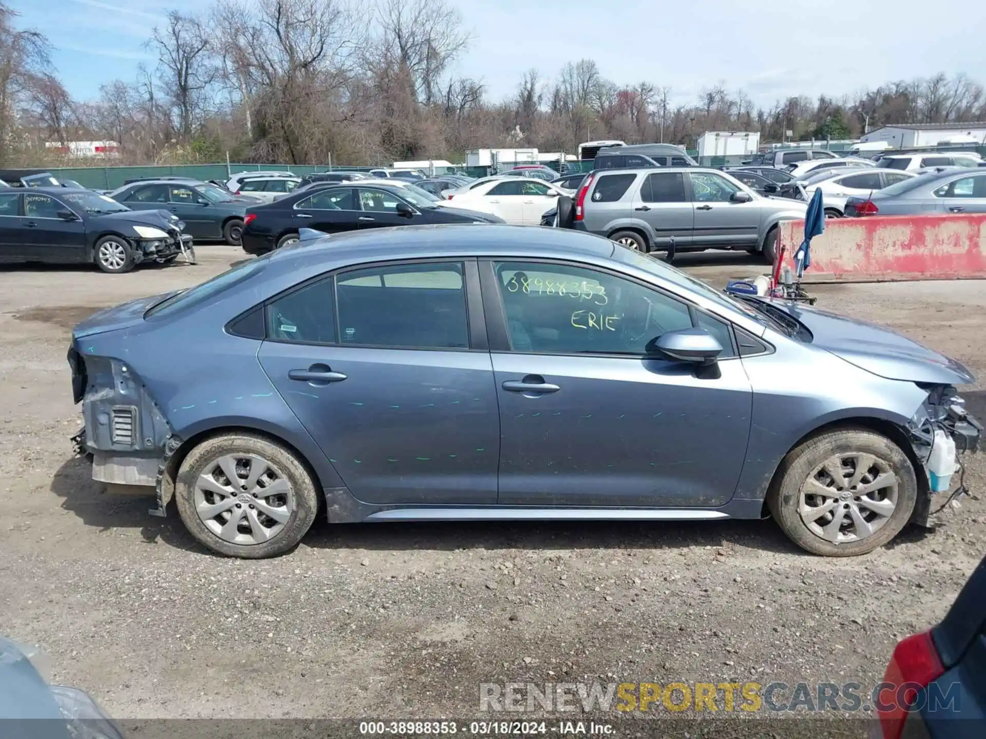 14 Photograph of a damaged car 5YFEPMAE6MP234089 TOYOTA COROLLA 2021