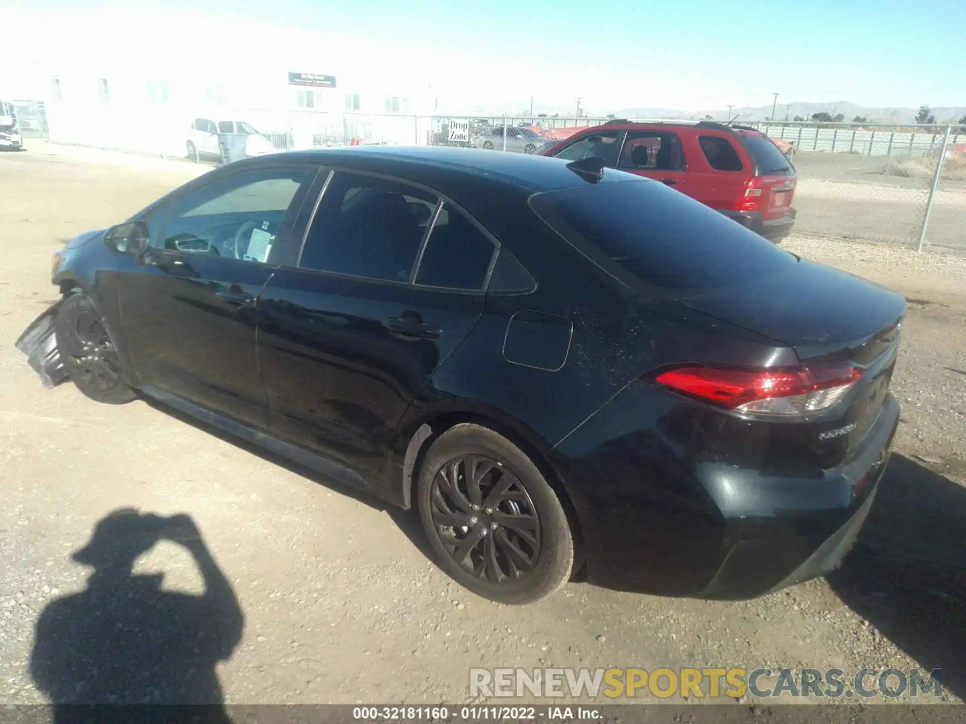 3 Photograph of a damaged car 5YFEPMAE6MP238403 TOYOTA COROLLA 2021