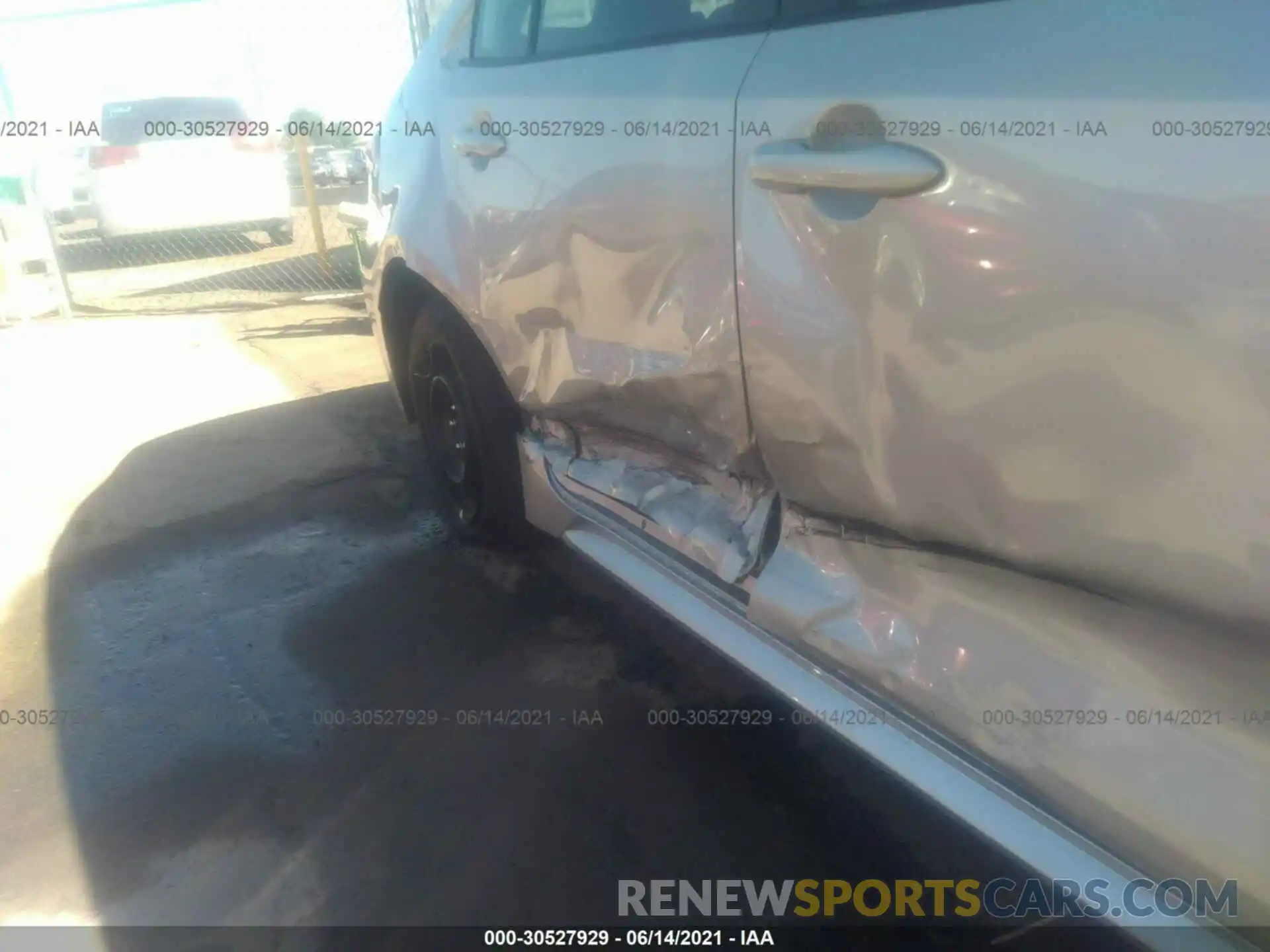 6 Photograph of a damaged car 5YFEPMAE6MP238420 TOYOTA COROLLA 2021