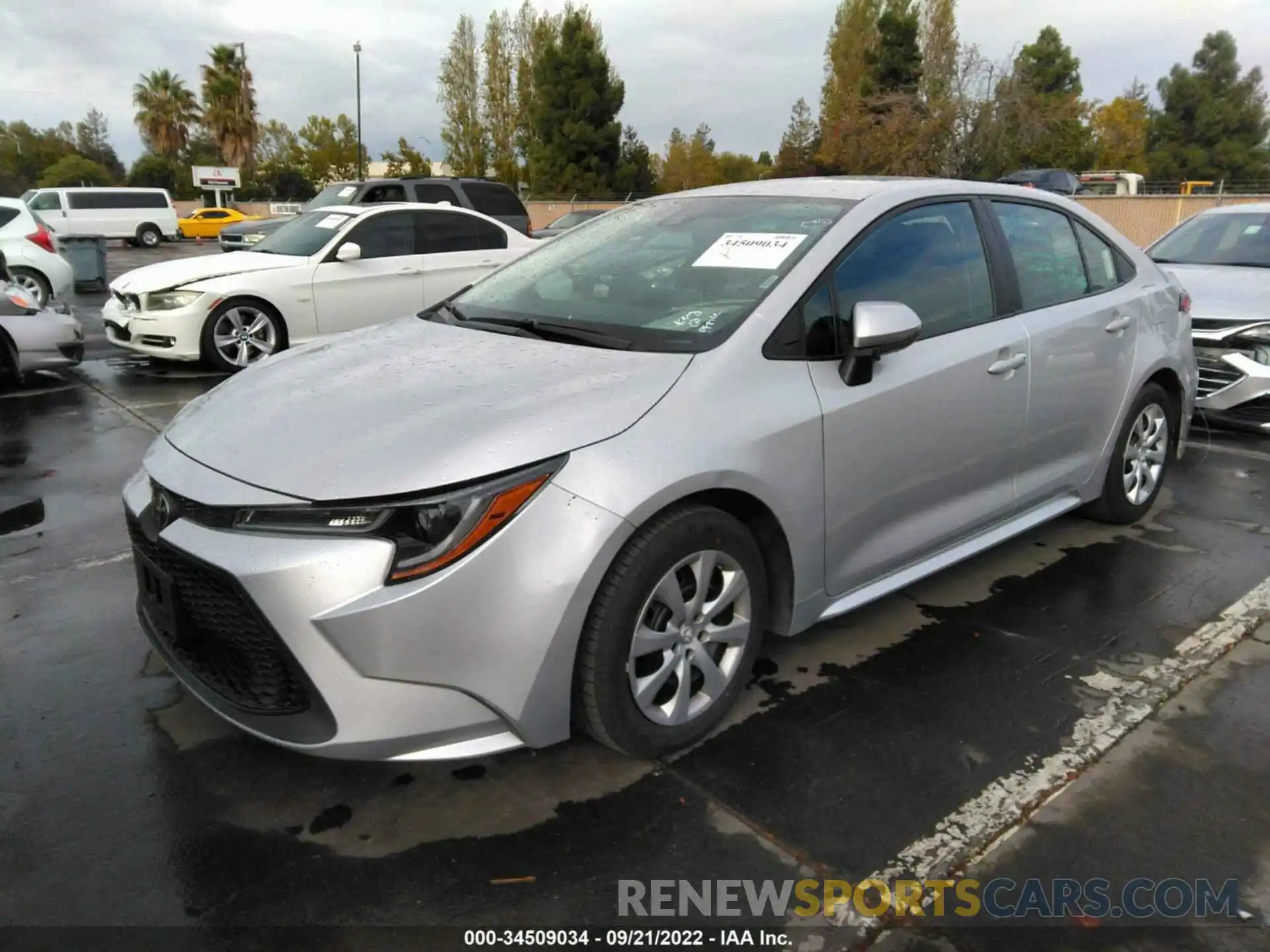 2 Photograph of a damaged car 5YFEPMAE6MP244041 TOYOTA COROLLA 2021