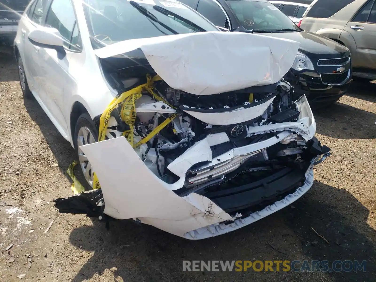 9 Photograph of a damaged car 5YFEPMAE6MP244864 TOYOTA COROLLA 2021