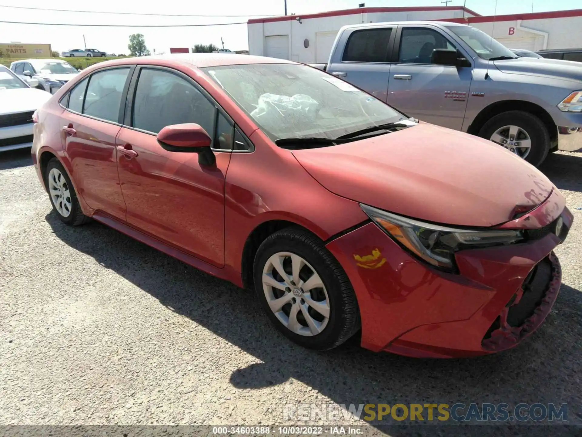 1 Photograph of a damaged car 5YFEPMAE6MP252575 TOYOTA COROLLA 2021