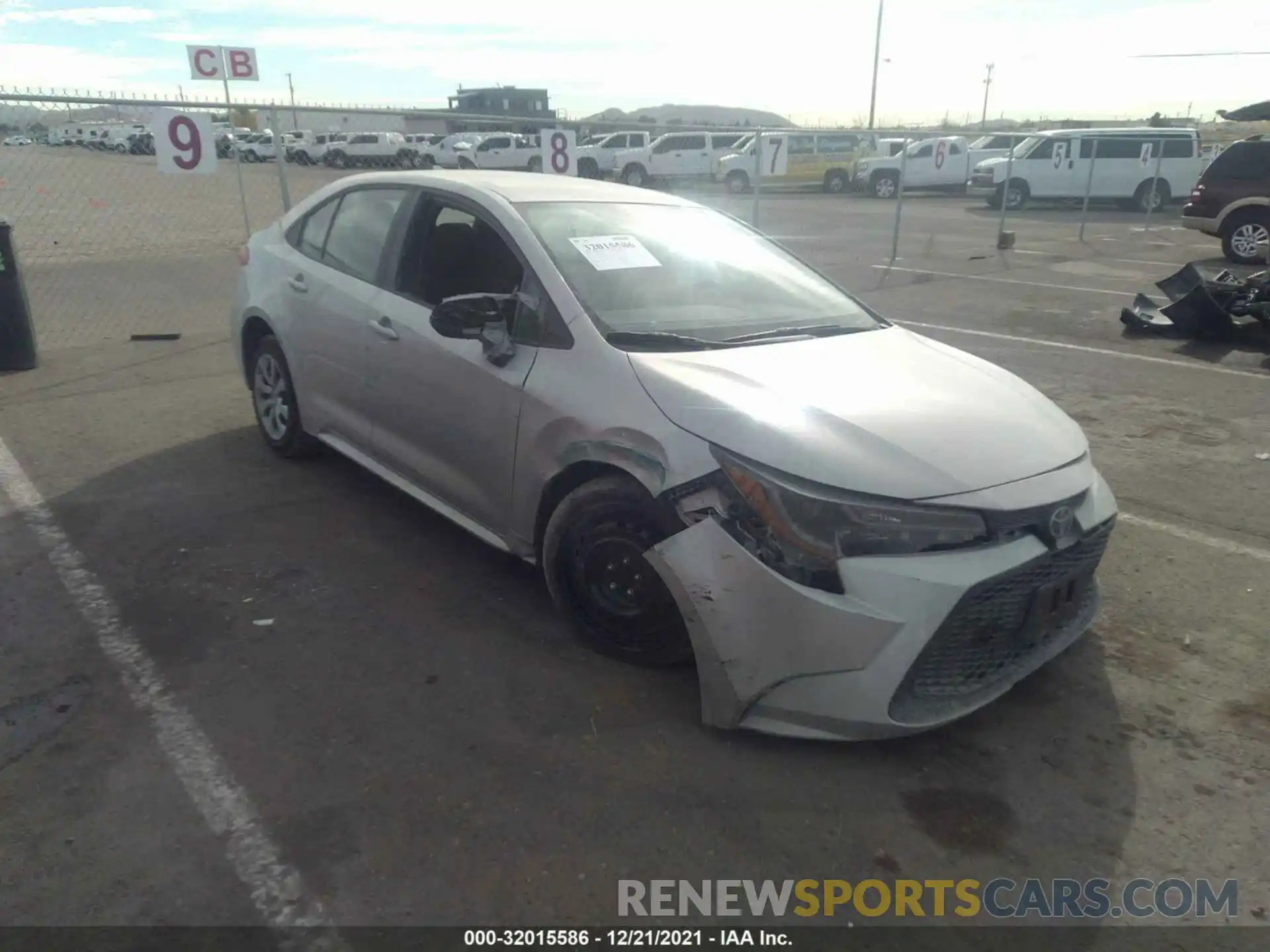 1 Photograph of a damaged car 5YFEPMAE6MP255766 TOYOTA COROLLA 2021