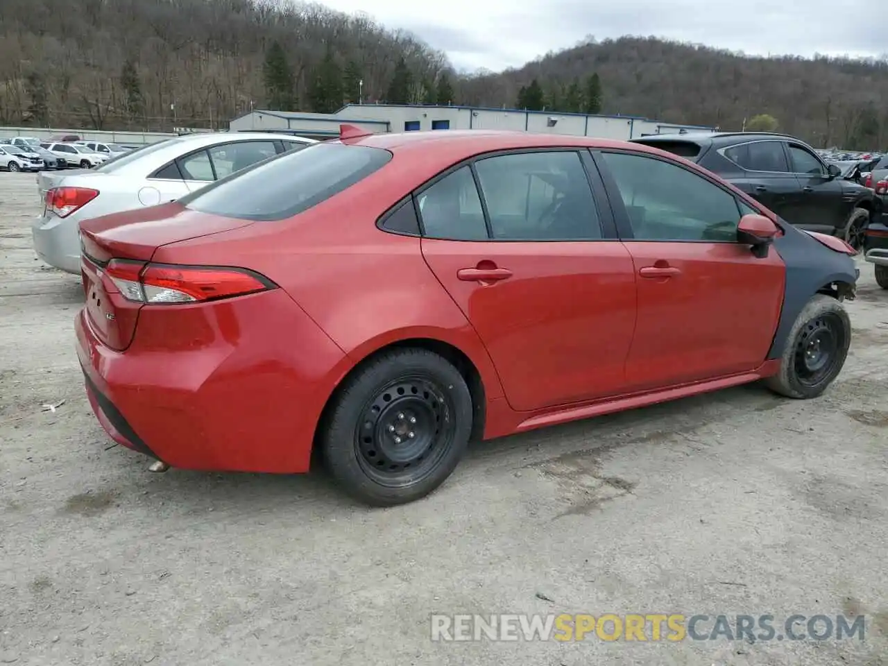 3 Photograph of a damaged car 5YFEPMAE6MP256996 TOYOTA COROLLA 2021