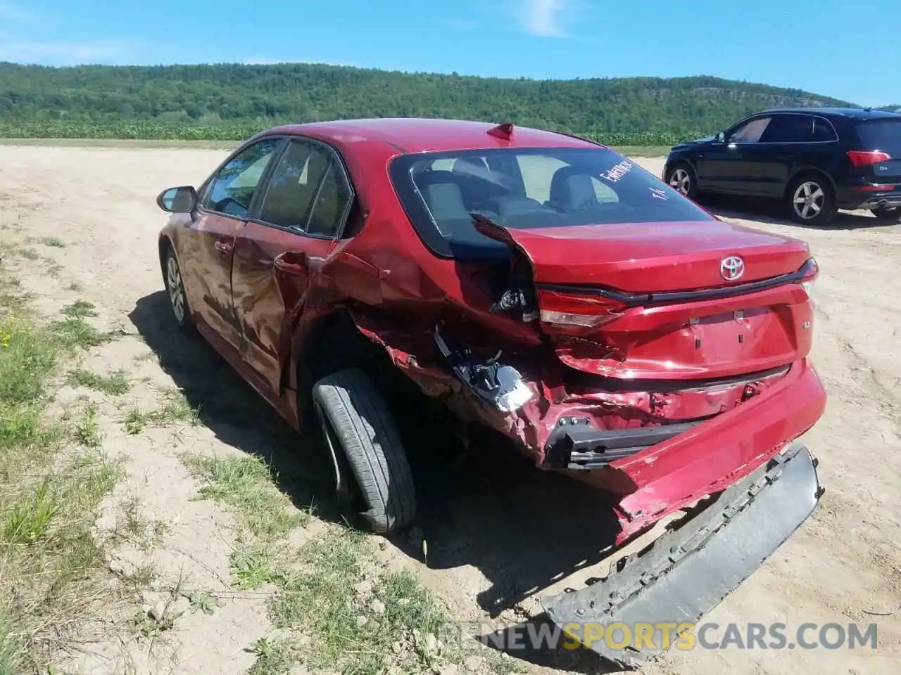 3 Photograph of a damaged car 5YFEPMAE6MP259316 TOYOTA COROLLA 2021