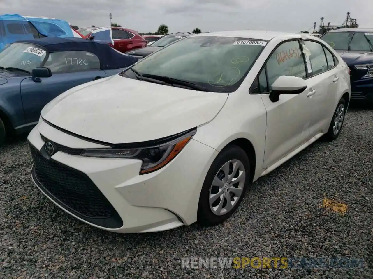 2 Photograph of a damaged car 5YFEPMAE6MP260076 TOYOTA COROLLA 2021