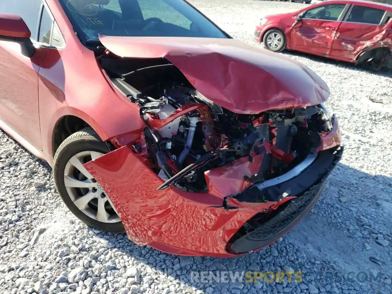 9 Photograph of a damaged car 5YFEPMAE6MP263379 TOYOTA COROLLA 2021