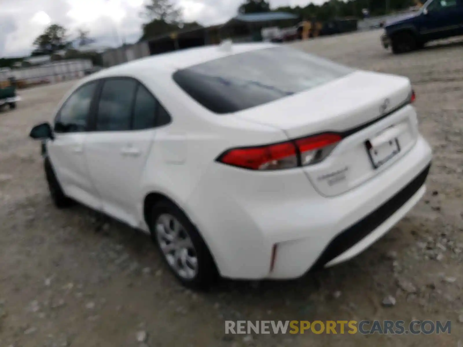 3 Photograph of a damaged car 5YFEPMAE6MP264242 TOYOTA COROLLA 2021