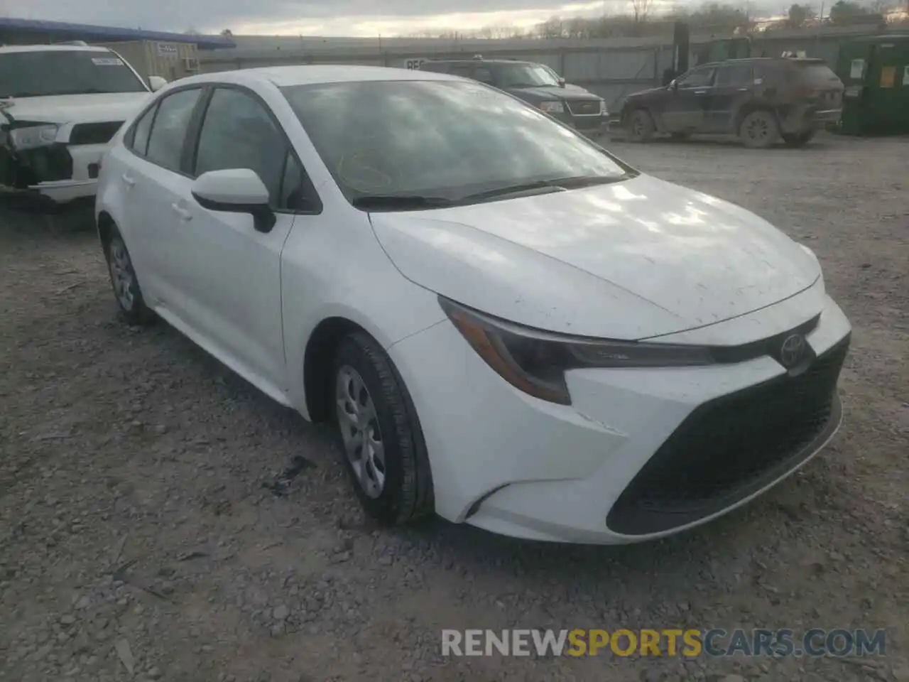 1 Photograph of a damaged car 5YFEPMAE6MP267819 TOYOTA COROLLA 2021