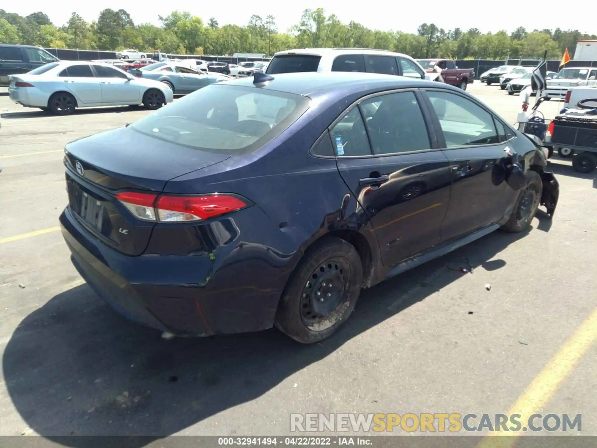 4 Photograph of a damaged car 5YFEPMAE6MP269120 TOYOTA COROLLA 2021