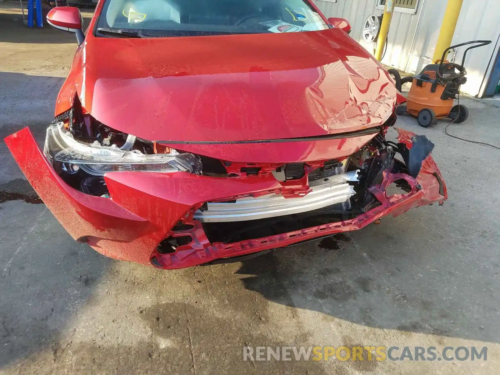 9 Photograph of a damaged car 5YFEPMAE7MP152422 TOYOTA COROLLA 2021