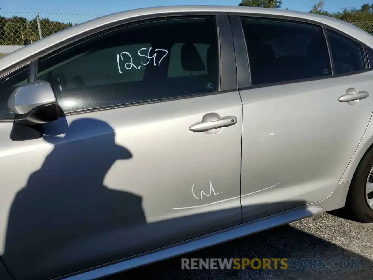 9 Photograph of a damaged car 5YFEPMAE7MP153327 TOYOTA COROLLA 2021