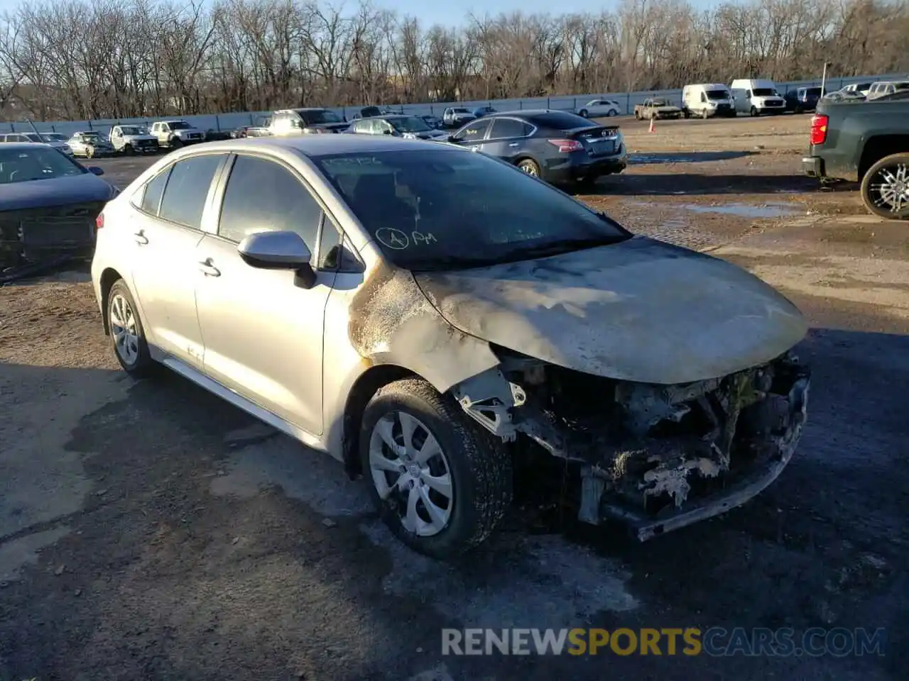 1 Photograph of a damaged car 5YFEPMAE7MP153456 TOYOTA COROLLA 2021