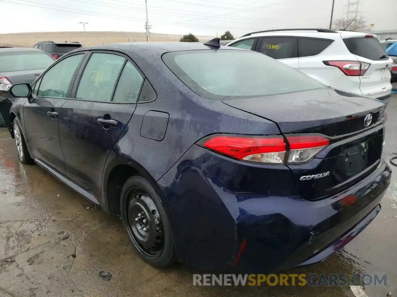 3 Photograph of a damaged car 5YFEPMAE7MP158401 TOYOTA COROLLA 2021