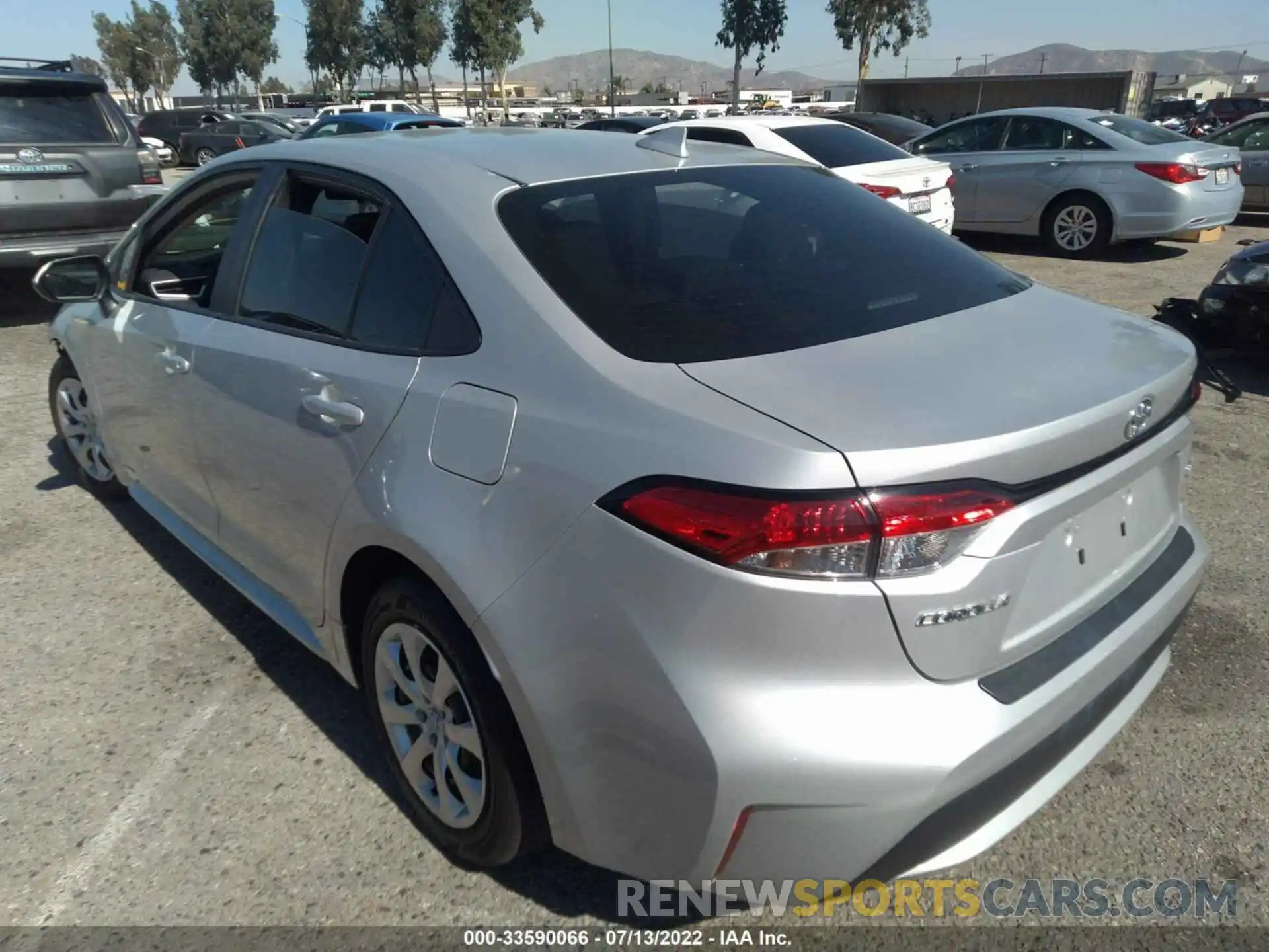 3 Photograph of a damaged car 5YFEPMAE7MP162268 TOYOTA COROLLA 2021