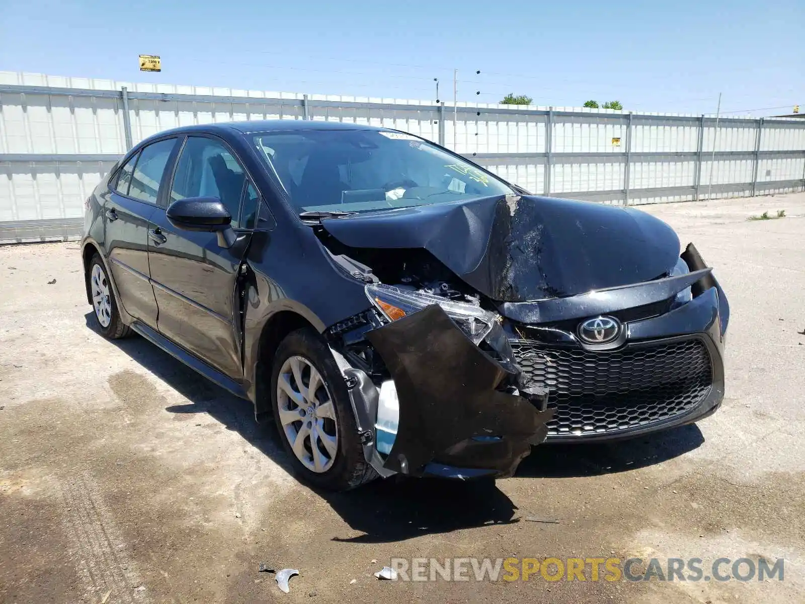 1 Photograph of a damaged car 5YFEPMAE7MP162710 TOYOTA COROLLA 2021