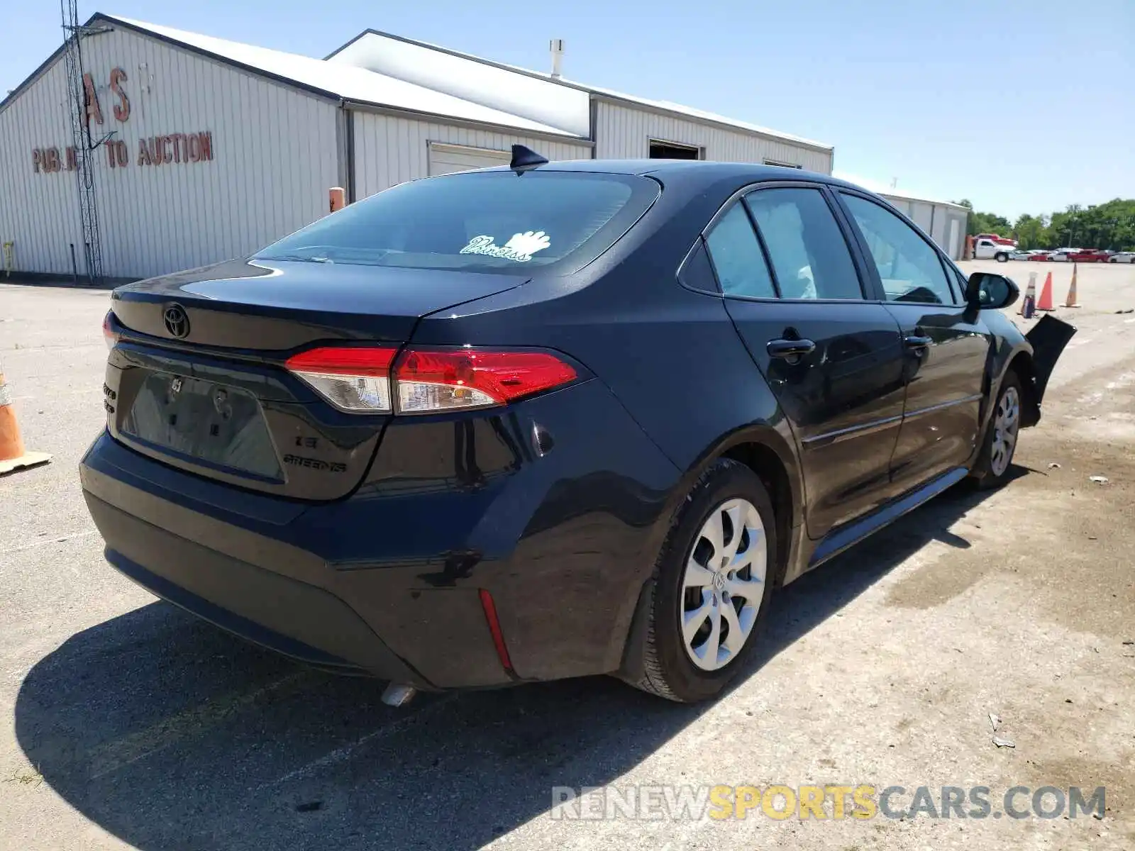 4 Photograph of a damaged car 5YFEPMAE7MP162710 TOYOTA COROLLA 2021