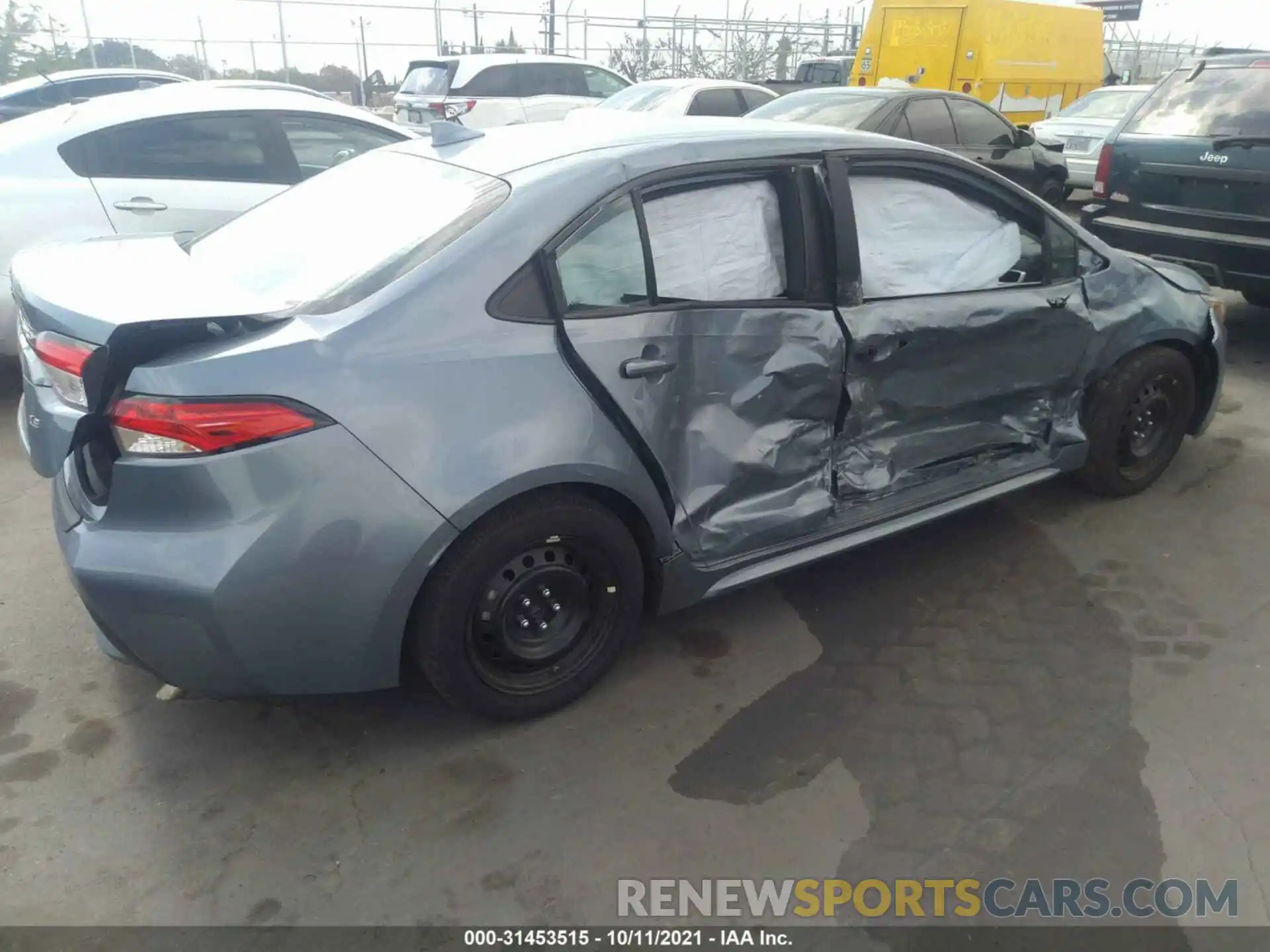 4 Photograph of a damaged car 5YFEPMAE7MP164179 TOYOTA COROLLA 2021