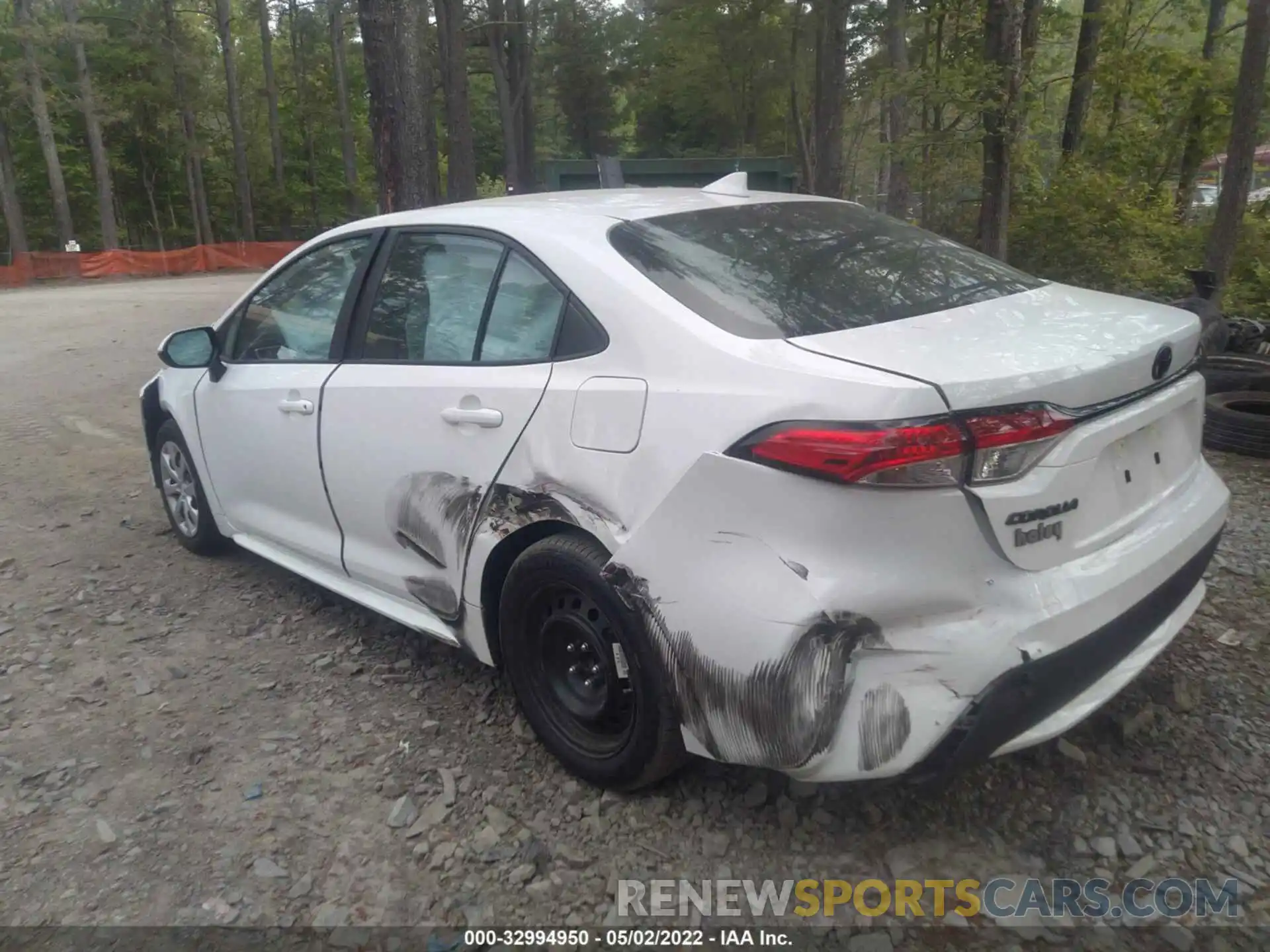 3 Photograph of a damaged car 5YFEPMAE7MP167616 TOYOTA COROLLA 2021